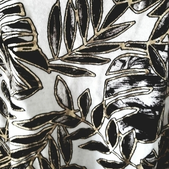 LANE BRYANT METALLIC PALM TOP BLOUSE SZ 2X - Picture 3 of 6